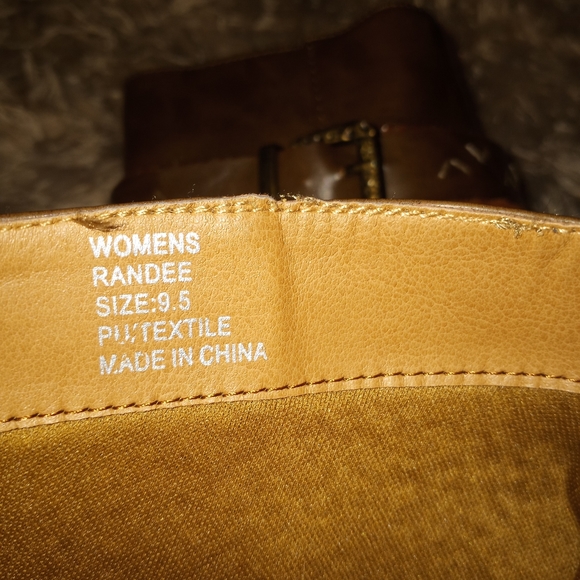 Western style boot - Picture 3 of 4